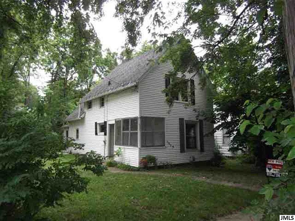 1st image of 1513 Deyo St