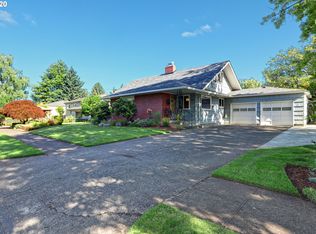 3943 SE Cooper St, Portland, OR 97202