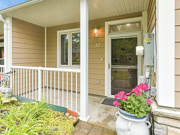 4th image of 37 Riverwalk Dr