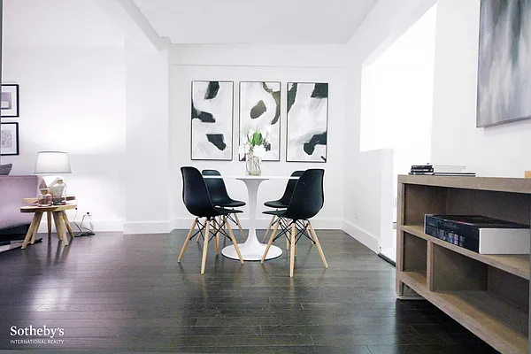 Rented by Sotheby's International Realty | media 18