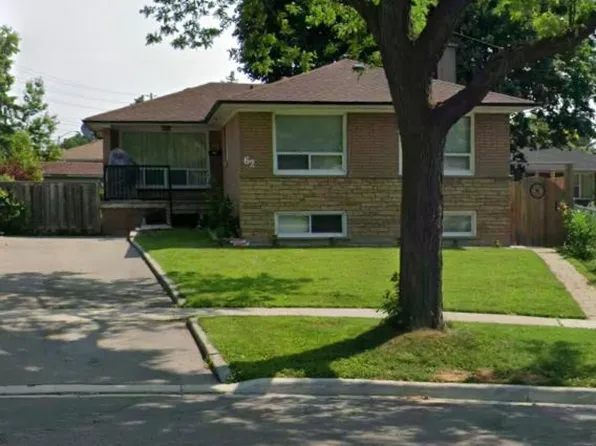 62 Clementine Sq, Toronto, ON M1G 2V7