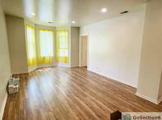8929 S Buffalo Ave #3R, Chicago, IL 60617