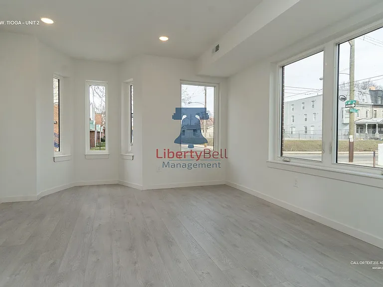 1800 W Tioga St #4 — Photo 23