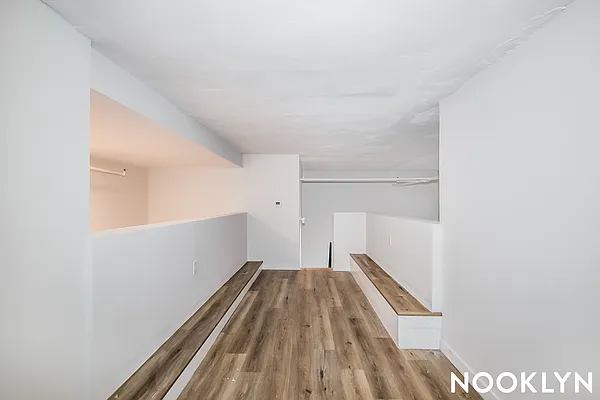 Rented by Nooklyn NYC LLC | media 60