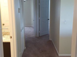 20910 Via Oleander APT 4, Boca Raton, FL 33428