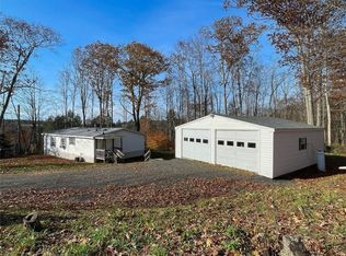 883 Town Line Rd, Johnson City, NY 13790