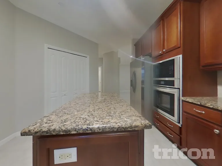 6300 Falcon Lair Dr — Photo 7