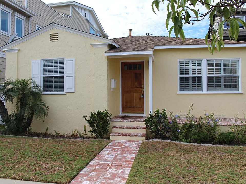 1st image of 219 16th St