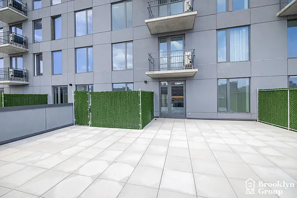 Rented by Brooklyn Group | media 10