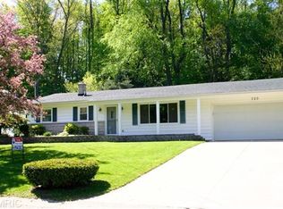 720 N Dr W, Marshall, MI 49068