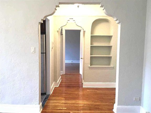 4th image of 4542 41st St #2