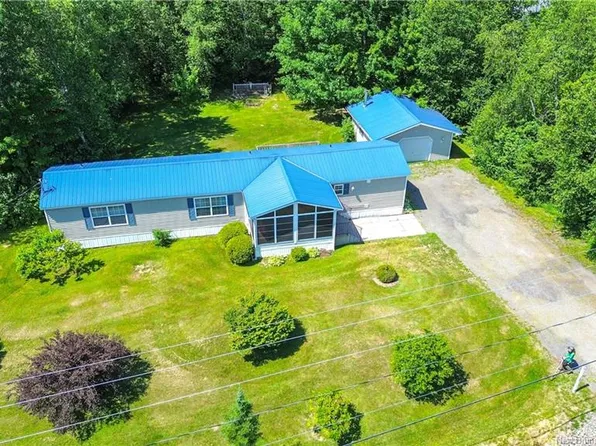 280 Railing Rd, Lincoln, NB E3B 7G9