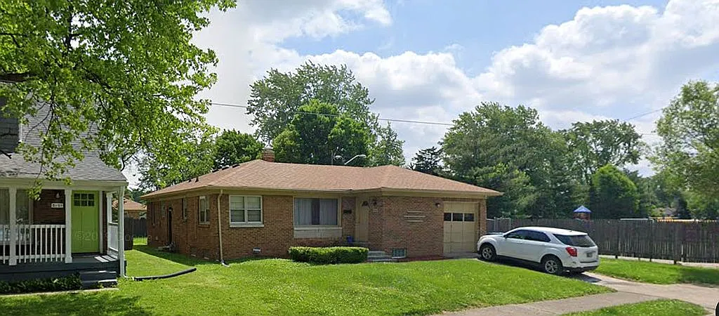 5149 Caroline St photo 1