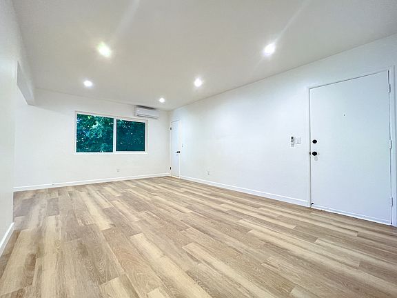 4th image of 7661 Fountain Ave APT 6