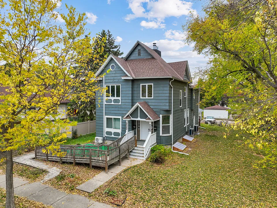 2320 Dupont Ave N #1