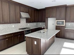 215 W Lucille Ave, Mountain House, CA 95391