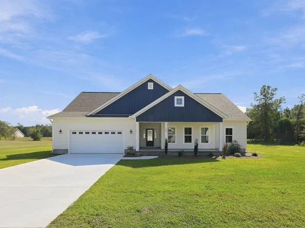 100 Abbey Road, Vanceboro, NC 28586
