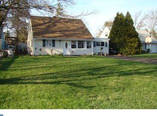 6 Drexel Rd, Hatboro, PA 19040