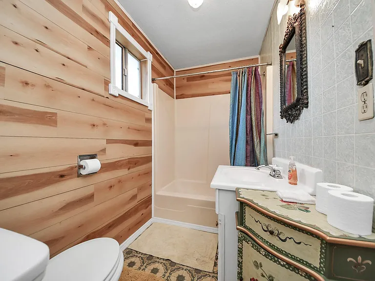 17018 Water Oak Dr #A — Photo 42