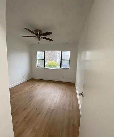 3916 Stevely Ave. (BV Port, LLC) — Photo 25
