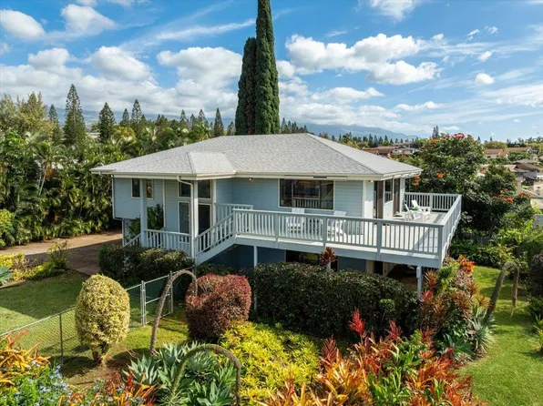240 Nalani St, Makawao, HI 96768