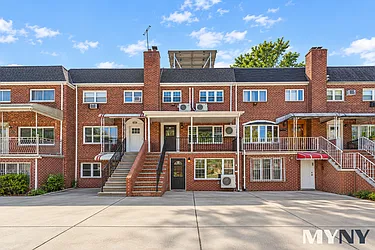 147-48 76th Road