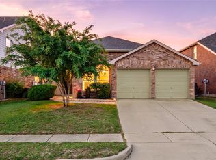 4257 Highgate Rd, Fort Worth, TX 76244