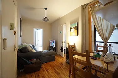 Rented by Rennit Inc.