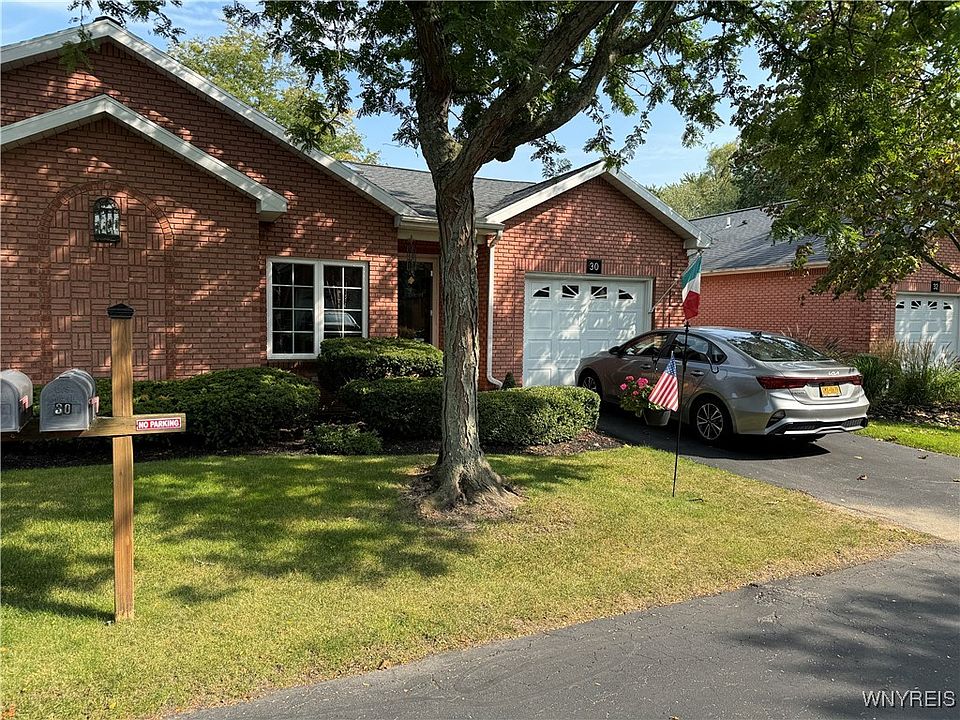 1st image of 30 Woodpointe Run