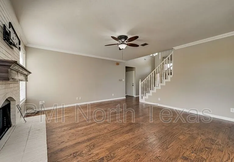 6000 Charleston Dr — Photo 6