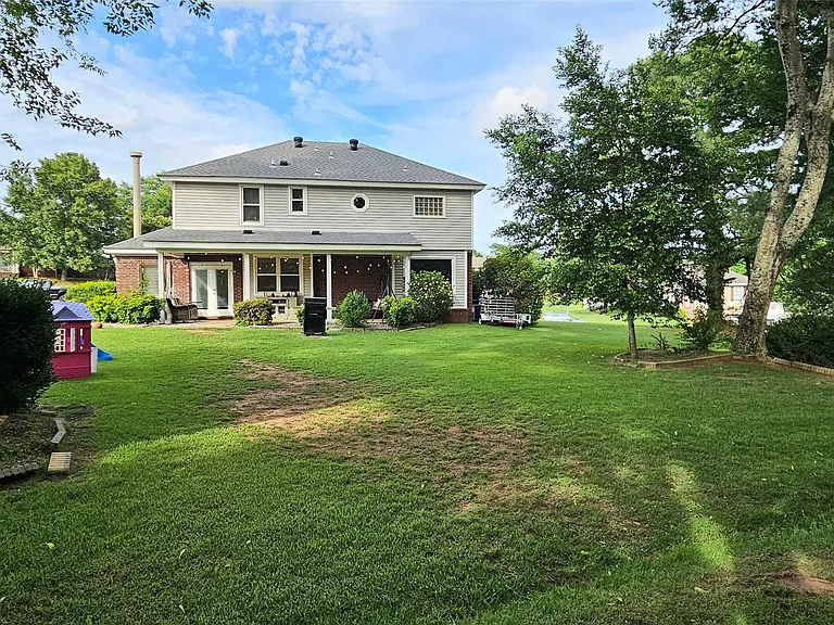 210 Sweetbriar Ln — Photo 6