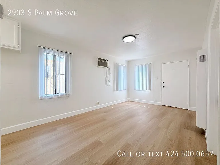 2903 S Palm Grove Ave — Photo 1