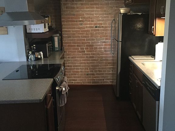 4th image of 125 Edward St APT 3G