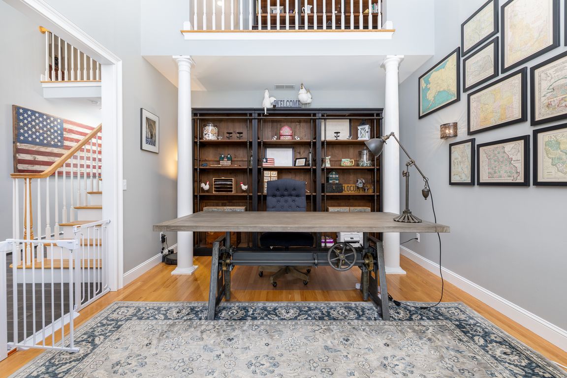 next background image