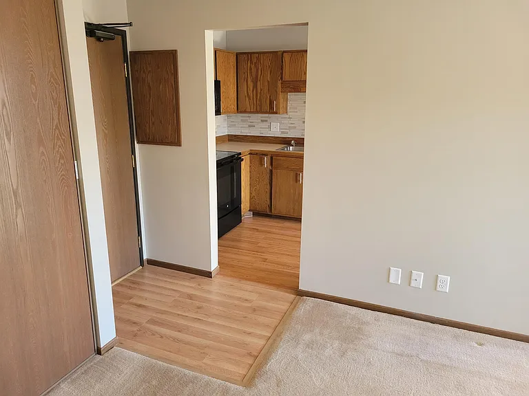 7601 W 101st St #319 — Photo 7