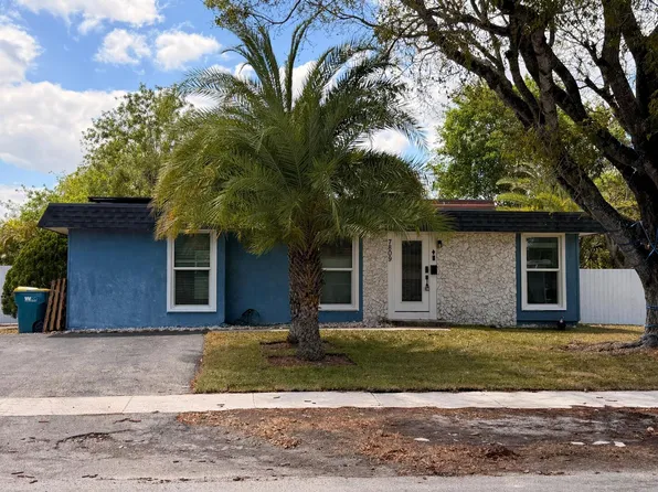 7809 NW 74th Ave, Tamarac, FL 33321