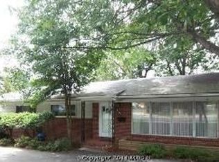3304 N Glebe Rd, Arlington, VA 22207