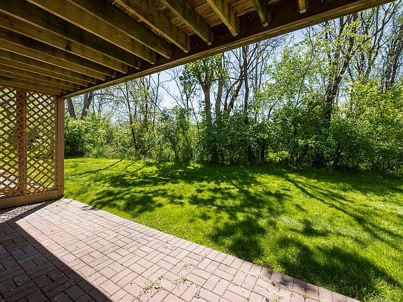 5th image of 748 Shropshire Dr #748