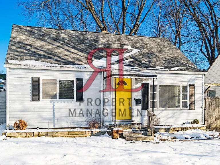 3400 Eisenhower Rd — Photo 3
