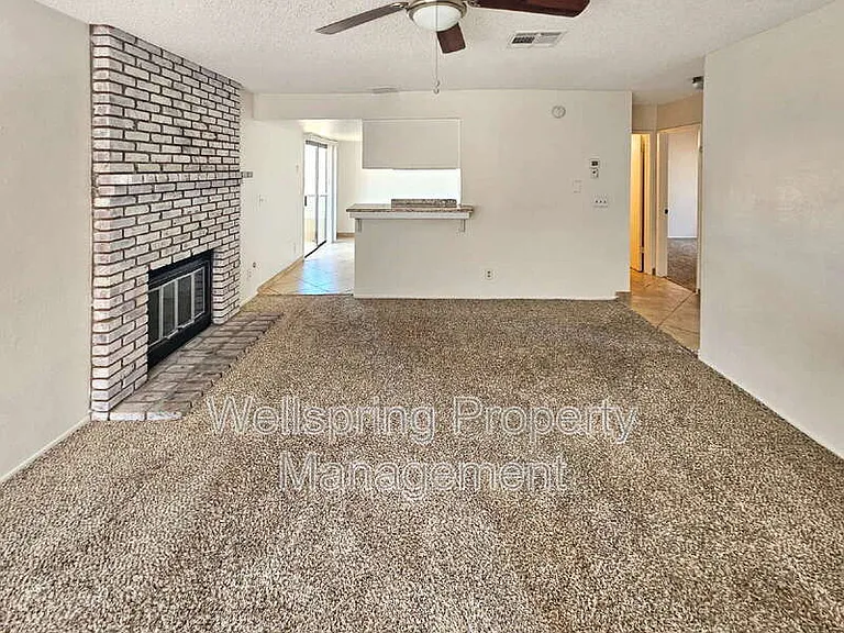 940 W Graaf Approved Application Do Not Apply #C — Photo 2