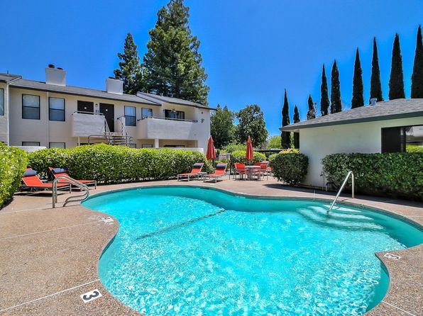 2525 Larkspur Ln #2454