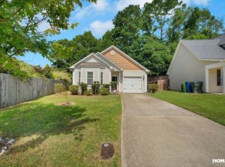 1532 Ikes Pond Ln, Raleigh, NC 27610
