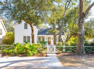 731 Hill St, Mount Pleasant, SC 29464