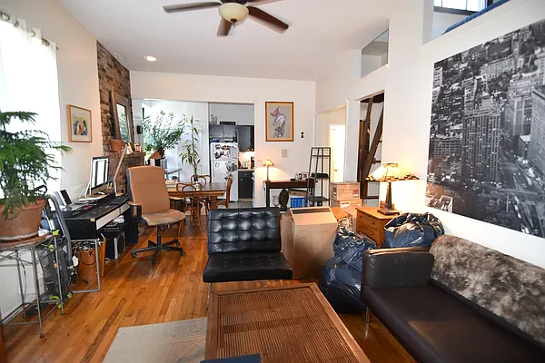 Rented by Manhattan Spaces | media 18