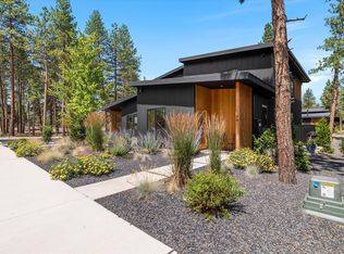544 Sisters Park Dr, Sisters, OR 97759