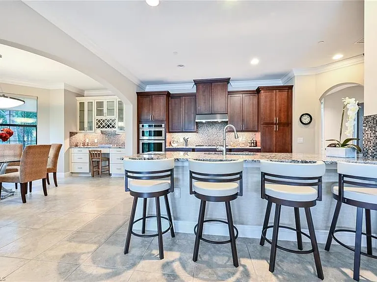 2764 Tiburon Blvd E #3101 — Photo 23
