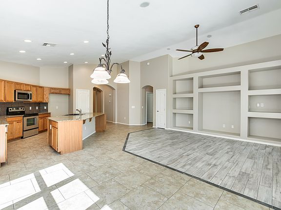 3rd image of 16429 N 172nd Ave