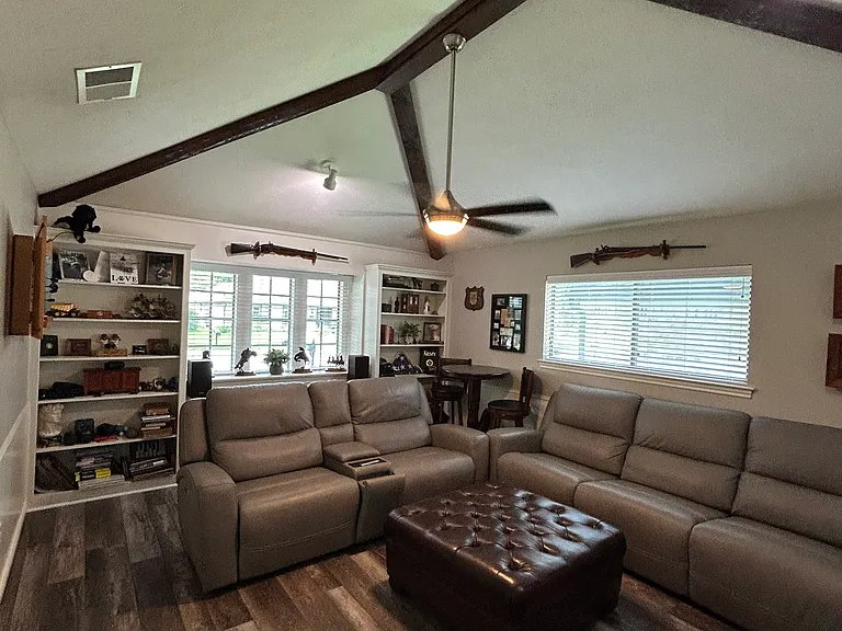 6014 Daven Oaks Dr — Photo 3