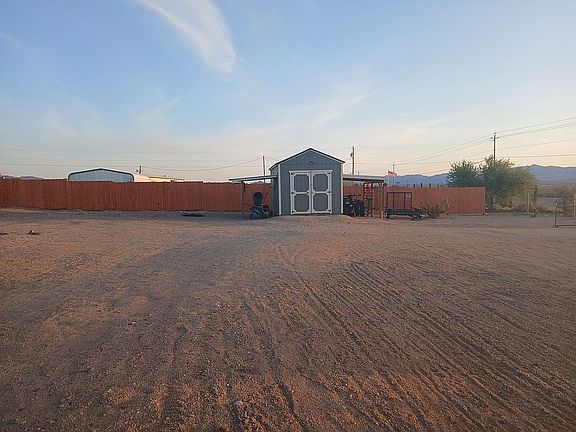 4th image of 2177 S Estrella Rd