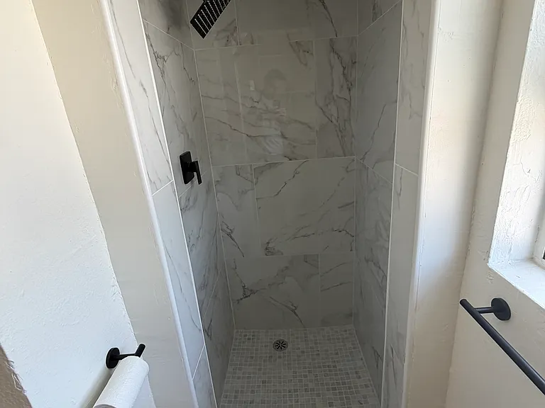 1411 Crenshaw Blvd #5 — Photo 9